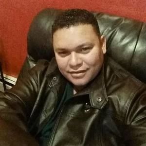 Meet your Posher, Esequiel